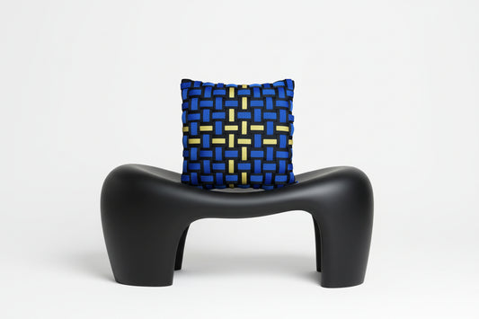 02 BLUE VOLTAGE Schwarz, Blau & Gelb l Kissenbezug - WOOVE