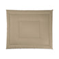 Design Comforter – stilvolle Tagesdecke mit weichem Griff - Light Beige - WOOVE