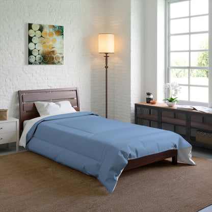 Design Comforter – stilvolle Tagesdecke mit weichem Griff - Dusty Blue - WOOVE