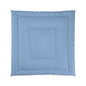 Design Comforter – stilvolle Tagesdecke mit weichem Griff - Dusty Blue - WOOVE