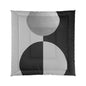 Design Comforter – stilvolle Tagesdecke mit weichem Griff - Black & Silver - WOOVE