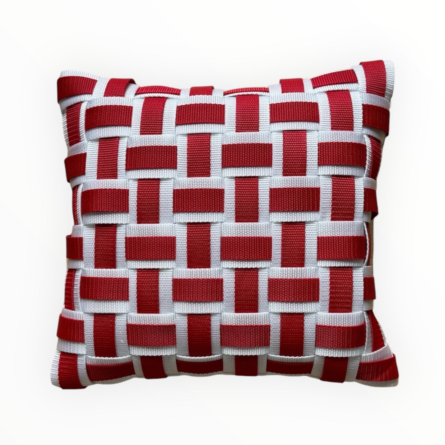 06 AMARYLLIS1 White &amp; Red l Cushion Cover