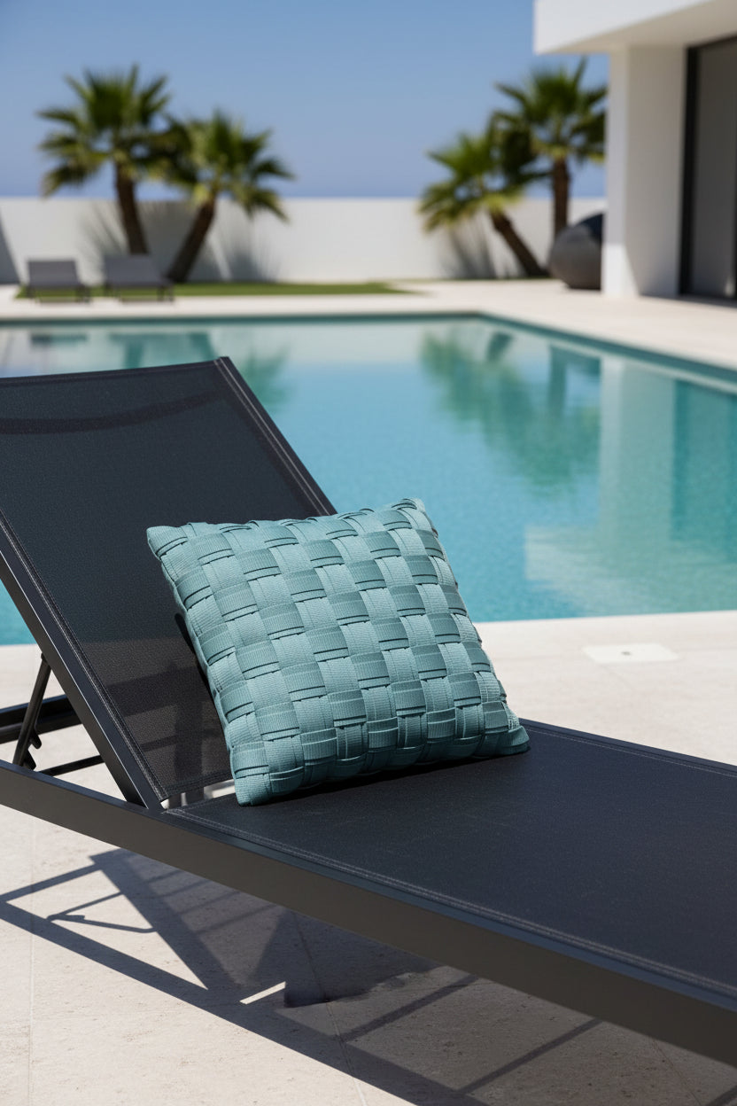 Sage - Handgewebtes Design-Kissen / Sage