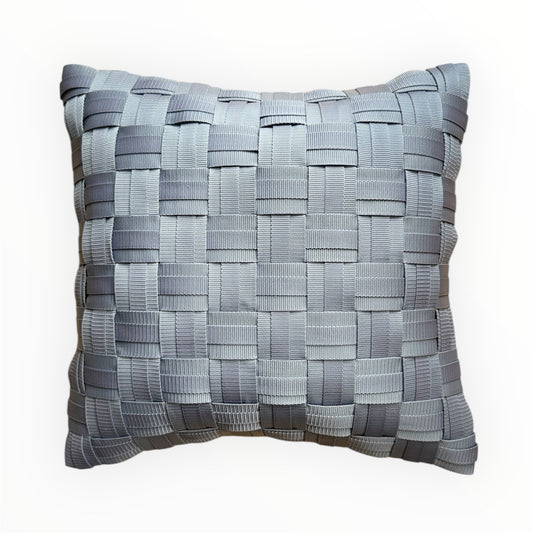 WOOVE Handgewebtes Designer-Kissen  - Grid Ästhetik in Taubenblau / Kissenbezug - WOOVE